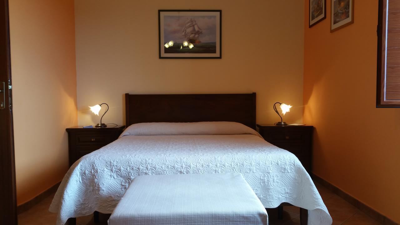 B&B A Robba De Pupi อากริเจนโต ภายนอก รูปภาพ